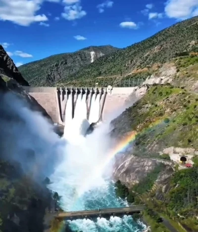 Karakaya Barajına ziyaret&ccedil;i girişi yasaklandı
