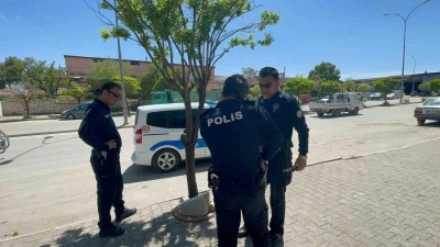 Karaman&rsquo;da bı&ccedil;aklı kavga: 1 yaralı
