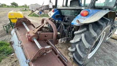 Karaman&rsquo;da kolu trakt&ouml;r şaftına sıkışan şahıs yaralandı
