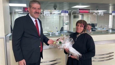 Karaman’da PTT’den 185’inci müşteriye kuruluş yıl dönümü hediyesi
