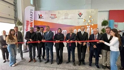 Karaman’da &quot;Keşfetmenin Neşeli Yolculuğu-2&quot; TÜBİTAK 4007 Bilim Şenliği başladı
