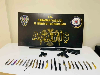 Karaman’da uyuşturucu ve ruhsatsız silahlar ele geçirildi
