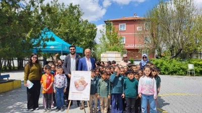 Karapınar&rsquo;da ilkokul &ouml;ğrencilerine "Sağlıklı &Ccedil;ocuk Sağlıklı Gelecek" etkinliği
