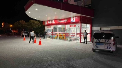 Karapınar&rsquo;da motosiklet ile otomobil &ccedil;arpıştı: 2 yaralı
