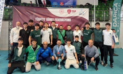 Karatay Belediyespor Kul&uuml;b&uuml; şampiyon
