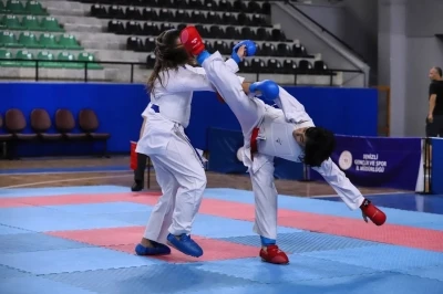 Karate heyecanı Denizli&rsquo;de yaşanacak
