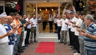 Kardelen kestane şekeri şimdi de ünlü cadde’de
