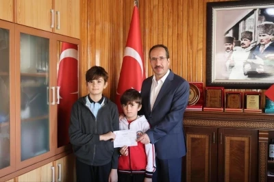 Kardeşlerden anlamlı ve duygu yüklü bağış
