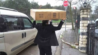 Karlı havada y&uuml;rekleri ısıtan yardım
