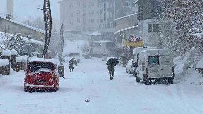 Karlıova&rsquo;da kar yağışı başladı
