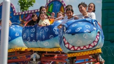 Karneval &Ccedil;ocuk Şenliği on binleri buluşturdu
