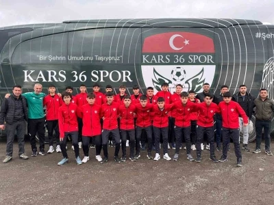 Kars 36 Spor U16 Takımı T&uuml;rkiye Şampiyonası i&ccedil;in Bing&ouml;l yolunda
