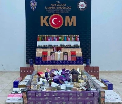 Kars&rsquo;ta 5 milyon 250 bin liralık ka&ccedil;ak &uuml;r&uuml;n ele ge&ccedil;irildi
