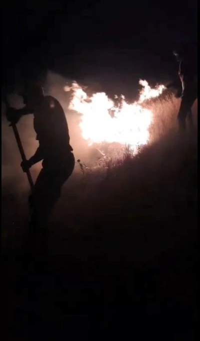 Kars’ta anız yangını söndürüldü
