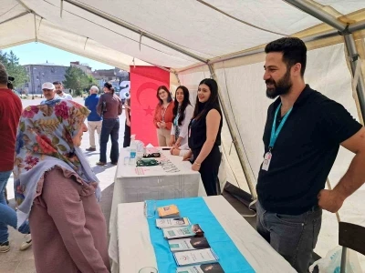 Kars’ta Halk Sağlığı Haftası’nda vatandaşlar bilgilendirildi
