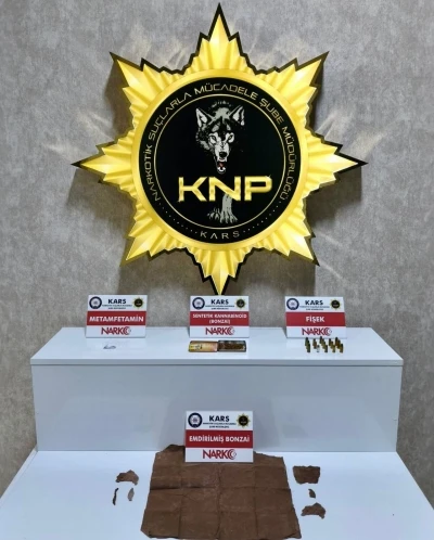 Kars&rsquo;ta narkotik darbesi: "Torbacı" ağına operasyon, 4 tutuklama
