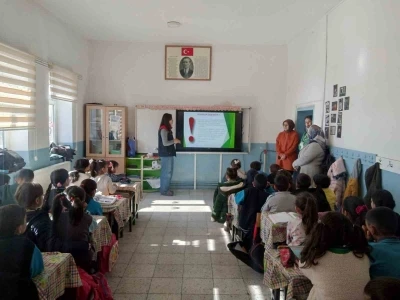 Kars&rsquo;ta &ouml;ğrencilere gıda g&uuml;venilirliği ve israfla m&uuml;cadele eğitimi

