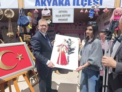 Kars&rsquo;ta "Her Zaman, Her Yere, Herkes İ&ccedil;in Eğitim" sergisinin a&ccedil;ılışı yapıldı
