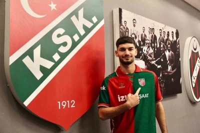Karşıyaka&rsquo;da Ethem &Ouml;rgev takımdan ayrıldı
