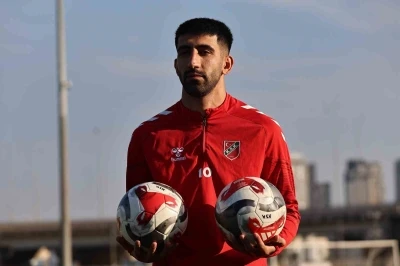 Karşıyaka, Erhan &Ouml;zt&uuml;rk ile yeniden anlaştı
