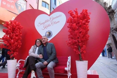 Kartal&rsquo;da Sevgililer G&uuml;n&uuml; coşkusu
