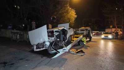 Kartal&rsquo;da yokuş aşağı hız faciası: S&uuml;r&uuml;c&uuml; hayatını kaybetti
