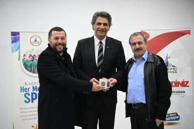 Kartepe Belediye Başkanı Kocaman, veteran sporcularla buluştu
