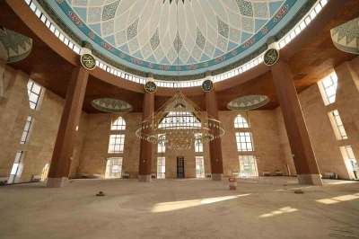 Kartepe’nin 3 bin kişilik cami inşaatı tamamlanmak üzere

