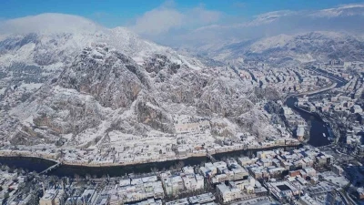 Kartpostal şehir Amasya beyaza b&uuml;r&uuml;nd&uuml;

