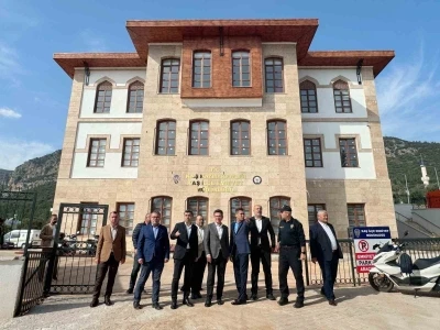 Kaş&rsquo;a modern h&uuml;k&uuml;met konağı
