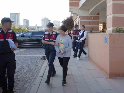 Kastamonu’da 848 gram metamfetaminle yakalanan 2 şüpheli tutuklandı
