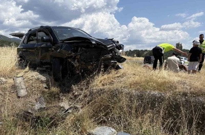 Kastamonu&rsquo;da cip ref&uuml;je &ccedil;arptı: 5 yaralı
