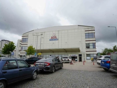 Kastamonu&rsquo;da &ccedil;ok sayıda h&uuml;k&uuml;ml&uuml; zehirlenme ş&uuml;phesiyle hastaneye m&uuml;racat etti
