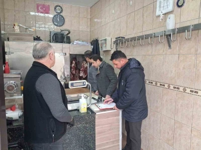 Kastamonu&rsquo;da Ramazan ayı &ouml;ncesinde alışveriş yerlerinde denetimler s&uuml;r&uuml;yor
