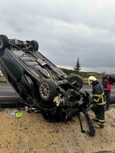 Kastamonu’da takla atan hafif ticari aracın sürücüsü yaralandı
