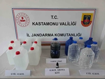 Kastamonu&rsquo;da uyuşturucu operasyonu: 9 g&ouml;zaltı
