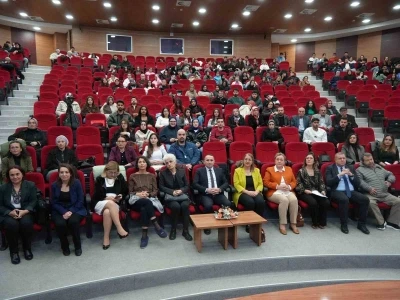 Kastamonu &Uuml;niversitesi&rsquo;nde "Sağlık Turizmi ve Kapsayıcı Sağlık Yaklaşımları" masaya yatırıldı
