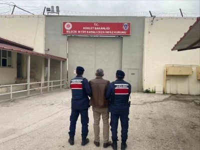 Kasten yaralama su&ccedil;undan aranan şahıs Bilecik&rsquo;te yakalandı

