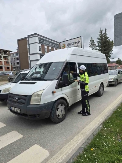 Kavak&rsquo;ta trafik ekiplerinden bilin&ccedil;lendirme &ccedil;alışması
