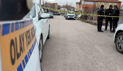 Kavga ettiği karısını t&uuml;fekle vurup ağır yaraladı
