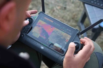 Kaybolan otizmli çocuk, termal dronlarla aranıyor
