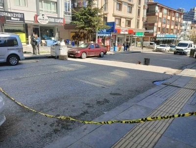 Kayınpeder ile damat arasındaki silahlı kavga kanlı bitti: 1&rsquo;i ağır 2 yaralı
