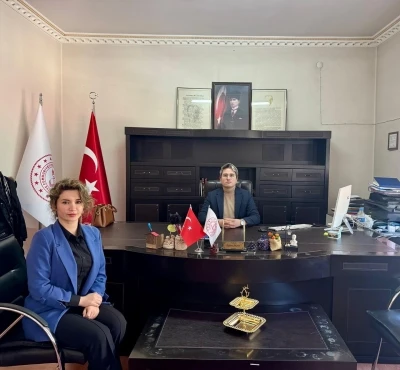 Kaymakam Arıkan, okulların durumu ve &ccedil;alışmalar hakkında bilgi aldı

