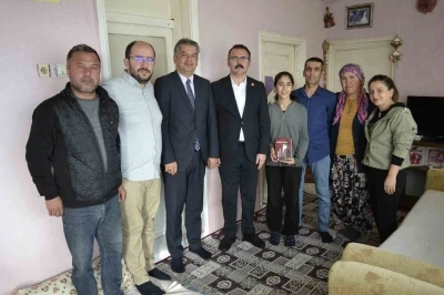 Kaymakam Ateş, öğrencilerin misafiri oldu
