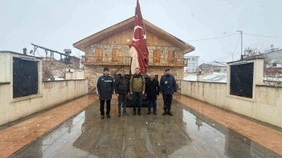 Kaymakam Bayram kurtuluş programı &ouml;ncesi incelemelerde bulundu
