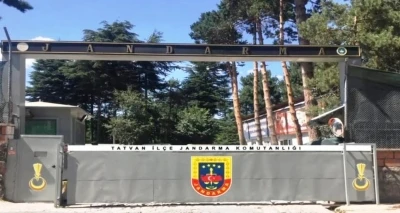 Kaymakam Demirer: "Tatvan&rsquo;da g&uuml;venlik ve asayiş hizmetleri kararlılıkla s&uuml;rd&uuml;r&uuml;l&uuml;yor"
