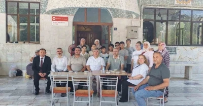 Kaymakam Doğru, aşure programında vatandaşlarla buluştu
