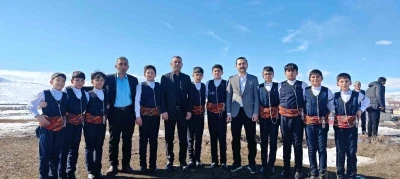 Kaymakam Emre Oğuzt&uuml;rk&rsquo;ten şampiyon ekibe tebrik
