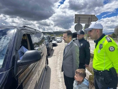 Kaymakam Emre Oğuzt&uuml;rk trafik denetimine katıldı
