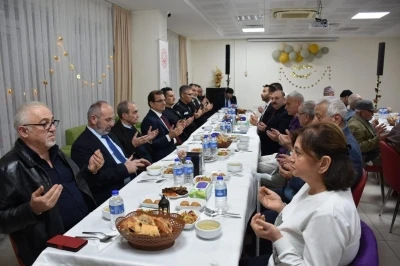 Kaymakam G&uuml;ldoğan huzurevi sakinleriyle iftarda buluştu
